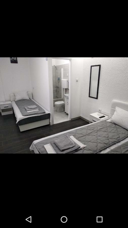 Apartmani Pinokio Ниш Экстерьер фото
